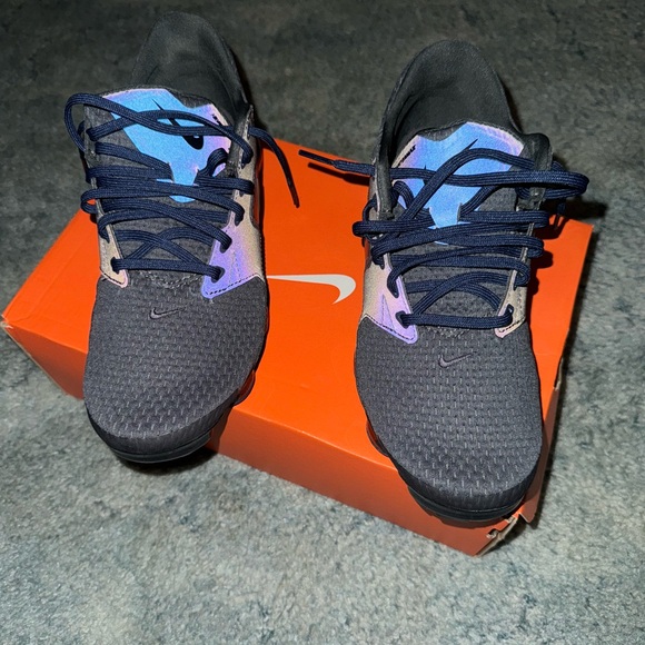 Nike Air Vapormax - Picture 2 of 4